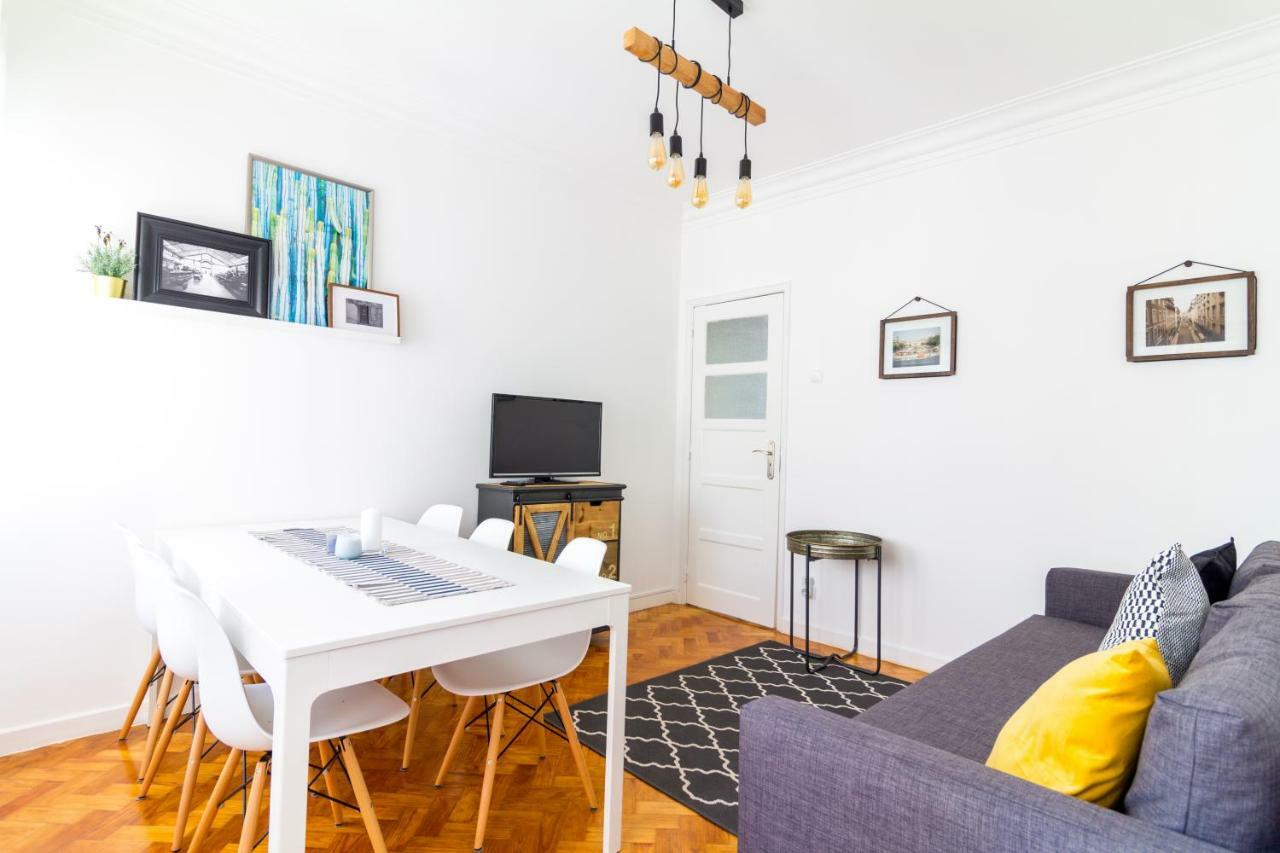 Avenidas Cozy Apartment